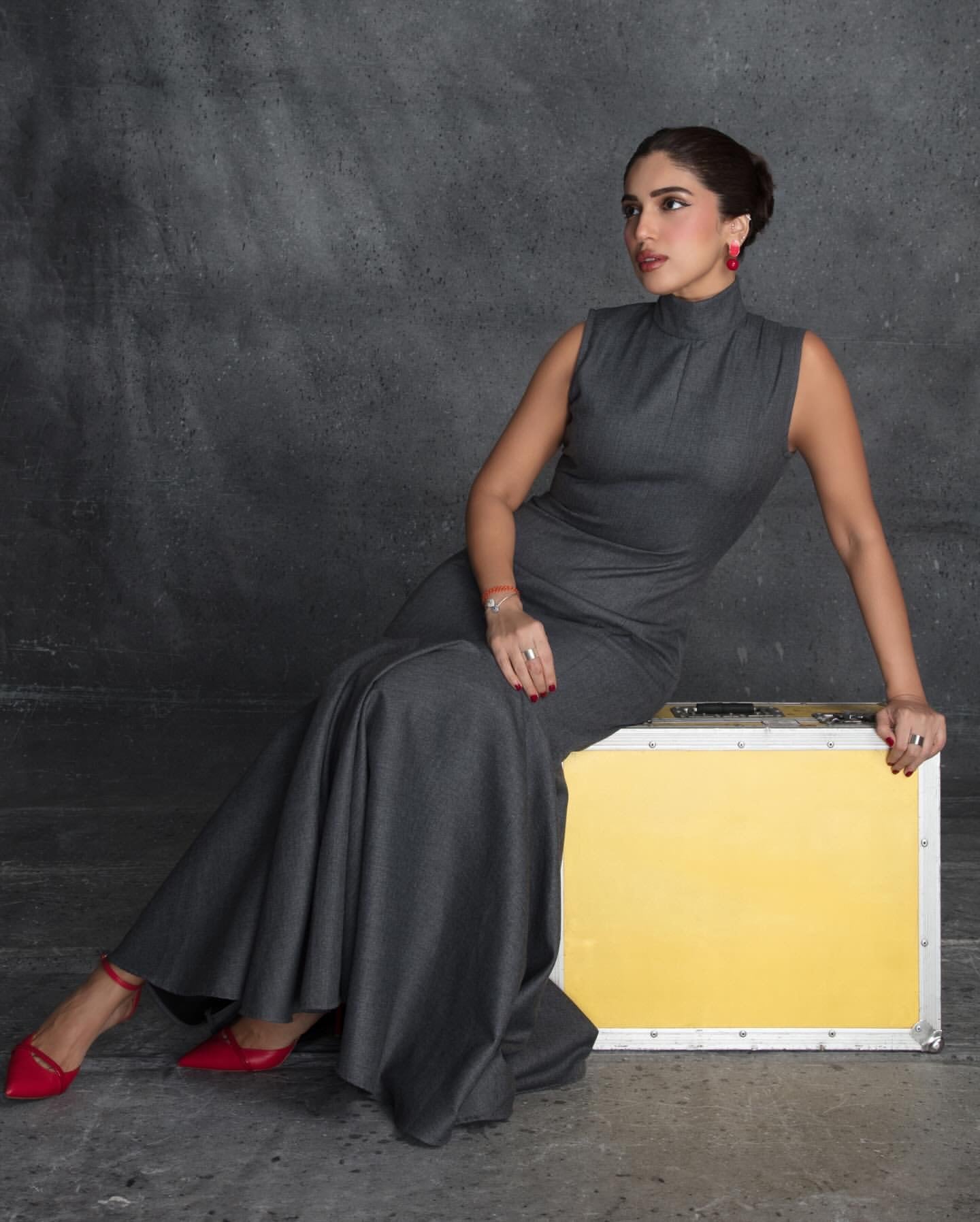 CHARCOAL DRESS