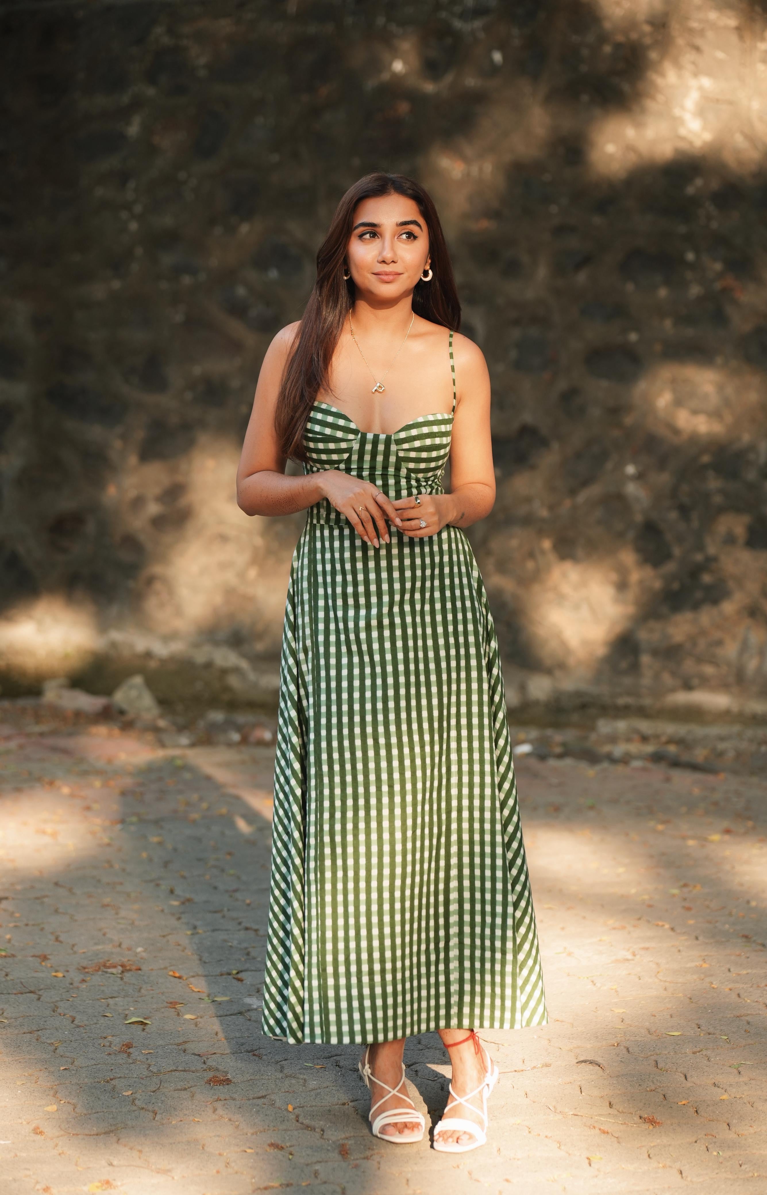 GREEN CHECKERED DRESS CUSTOM TAILORING GREEN CHECKERED DRESS CUSTOM TAILORING