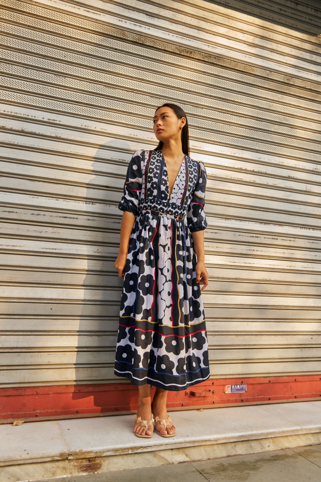 LIGHT AND SHADOW DRESS