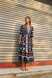 LIGHT AND SHADOW DRESS