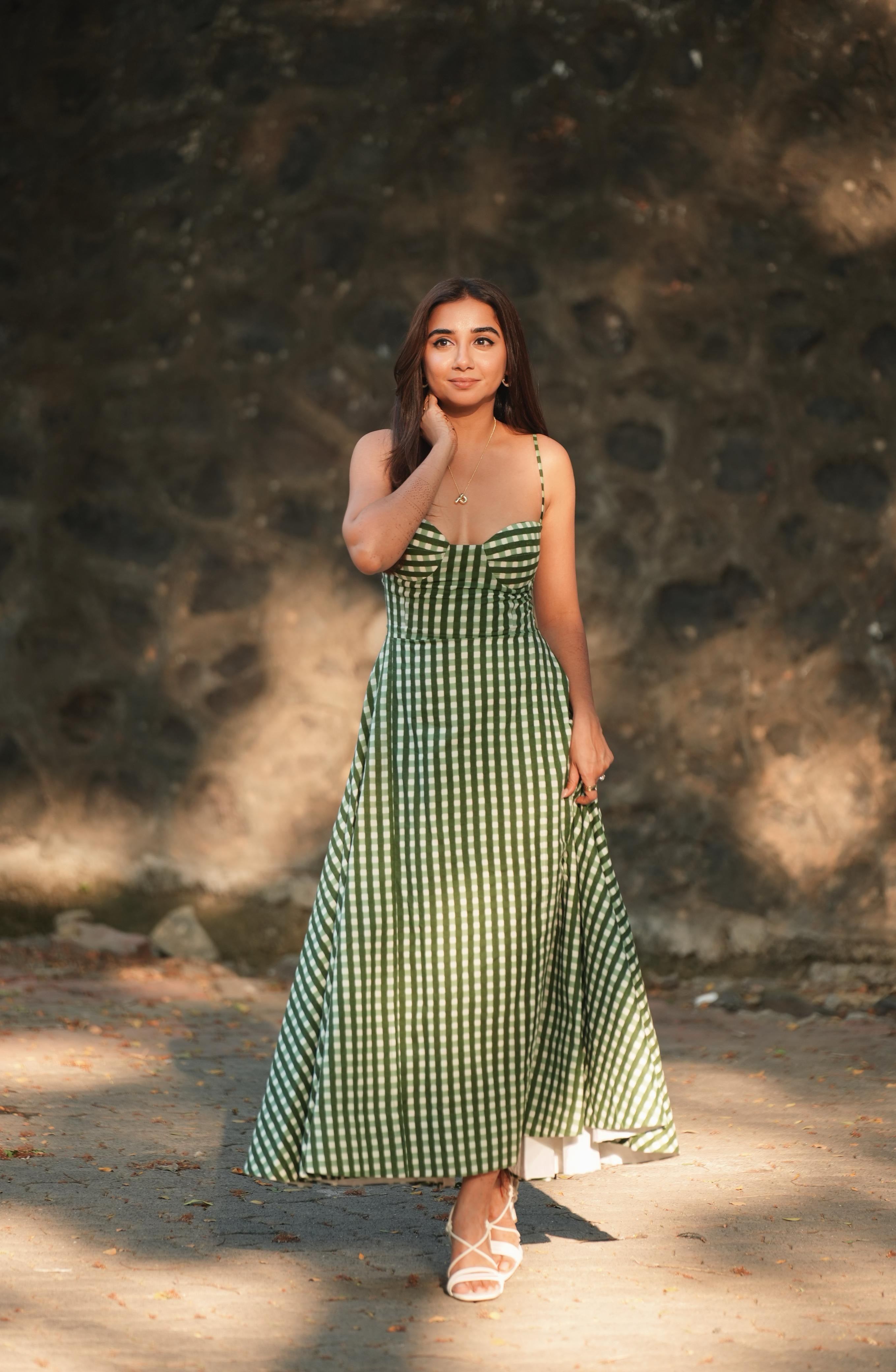 GREEN CHECKERED DRESS CUSTOM TAILORING GREEN CHECKERED DRESS CUSTOM TAILORING