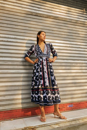 LIGHT AND SHADOW DRESS