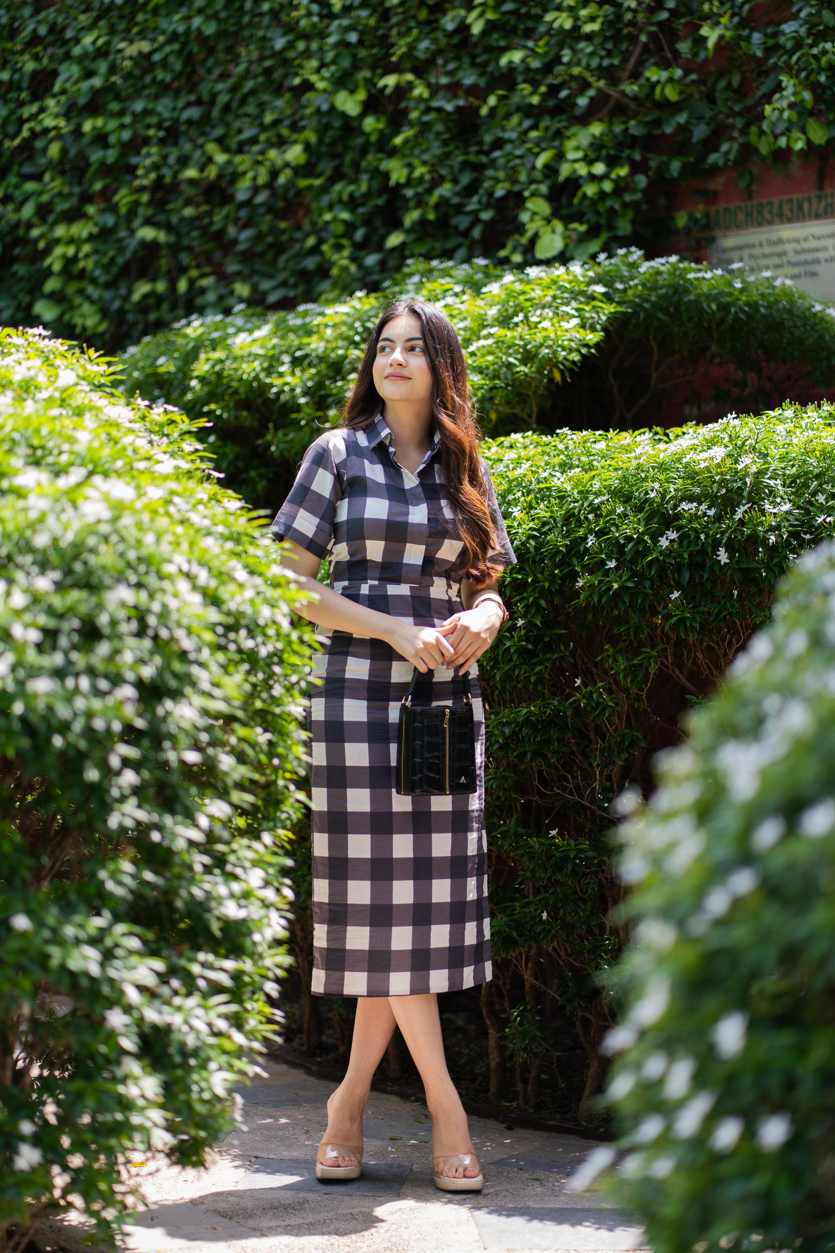 BLACK CHECKS SKIRT SET